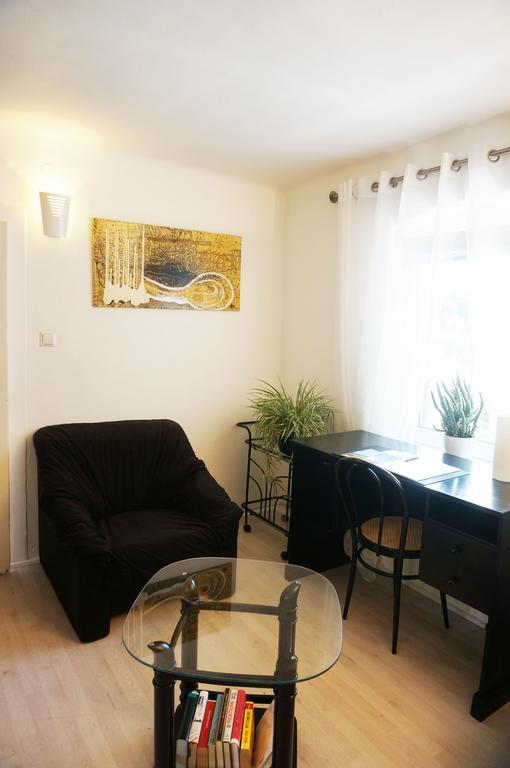 Ferienhaus Black & White Bromberg Εξωτερικό φωτογραφία